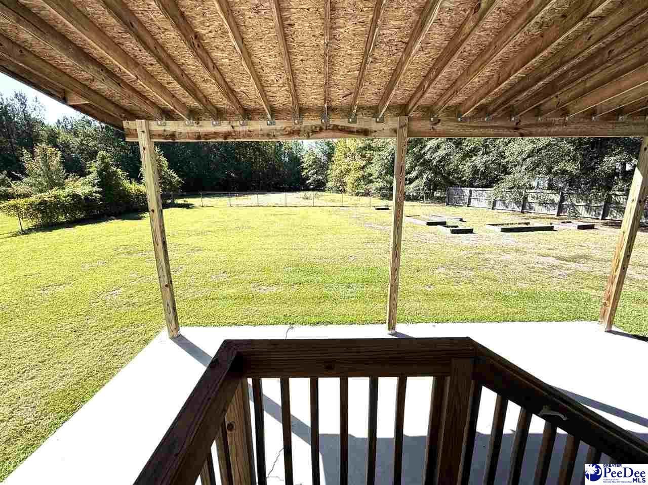 601 Rivers Street Photo 33