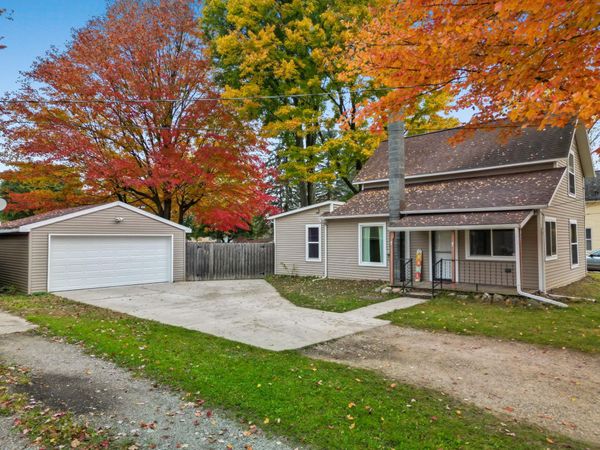 199 E Commerce Street, Grant, MI 49327