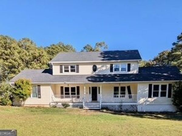 245 Country Squire Drive, Fayetteville, GA 30215
