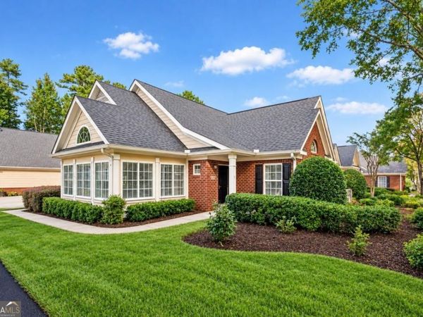 1404 Village Lane, Roswell, GA 30075
