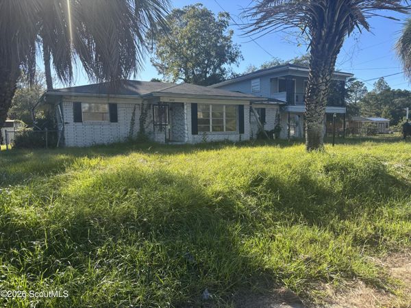 1409 Buchannon Street , Waycross, GA 31501