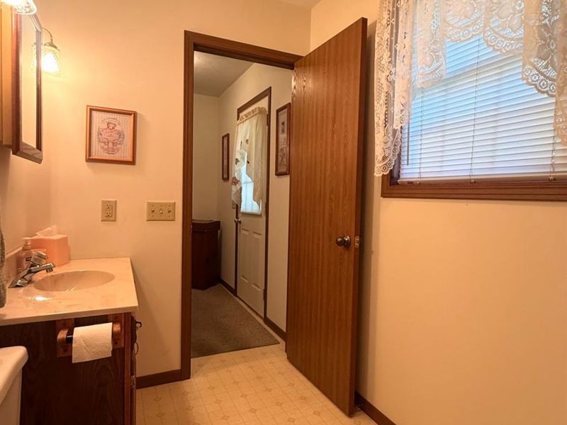 213 S Woodland Avenue, Clyde, OH 43410 Photo 31