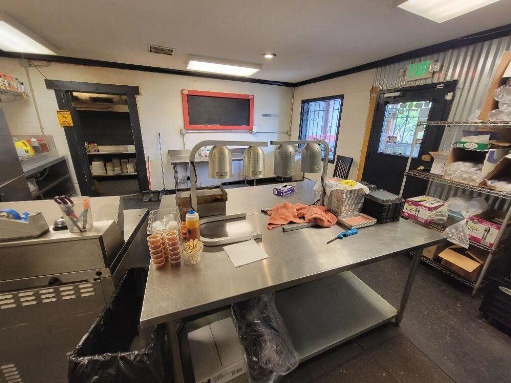 6270 Highway 162  Photo 6