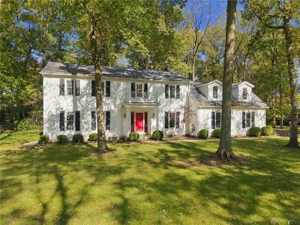 605 Brookwood Drive, Troy, OH 45373