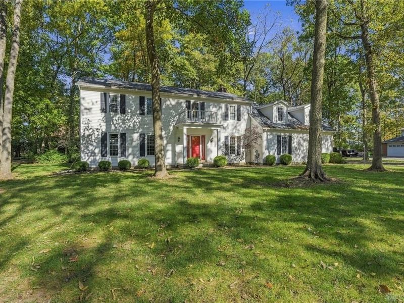 605 Brookwood Drive, Troy, OH 45373 Photo 2