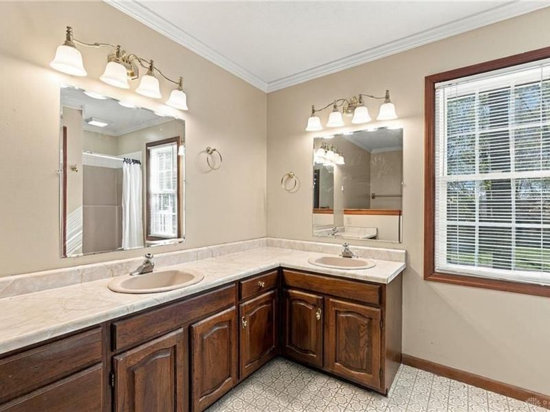 605 Brookwood Drive, Troy, OH 45373 Photo 34