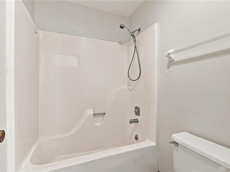 605 Brookwood Drive, Troy, OH 45373 Photo 47
