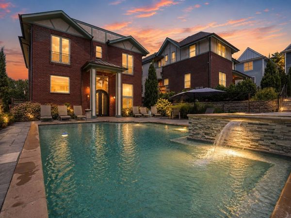 816 Shelby Ave , Nashville, TN 37206