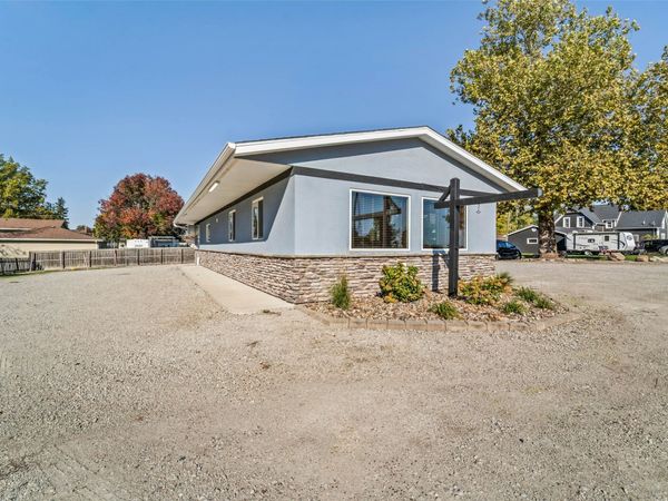 106 W Buchanan Street , Baxter, IA 50028