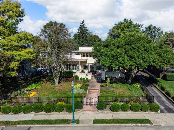 1812 E High Street, Springfield, OH 45505