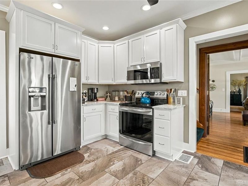 1812 E High Street, Springfield, OH 45505 Photo 15