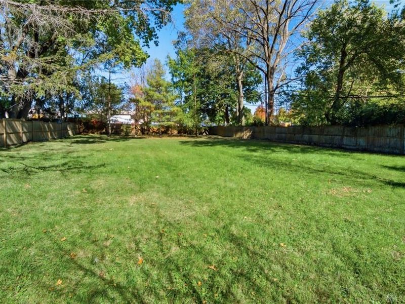 1812 E High Street, Springfield, OH 45505 Photo 38