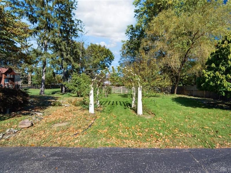 1812 E High Street, Springfield, OH 45505 Photo 39