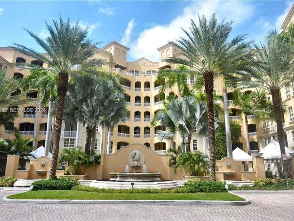 3001 NE 185th St , Unit 636, Aventura, FL 33180