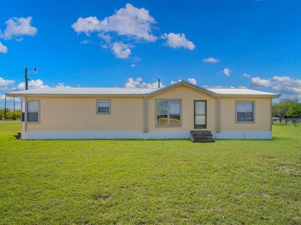 300 Green Branch Road , Weatherford, TX 76085
