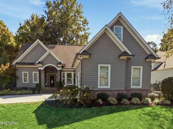 6622 Cherry Drive, Knoxville, TN 37919