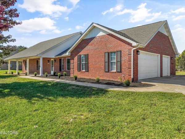 2339 Sir Edward Lane, Maryville, TN 37803