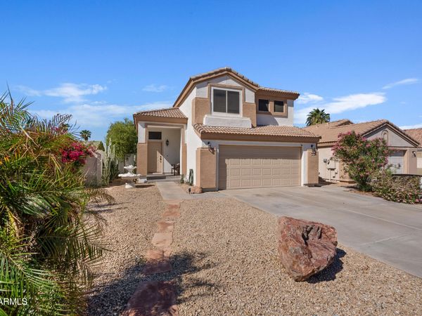 13523 W DESERT FLOWER Drive, Goodyear, AZ 85395