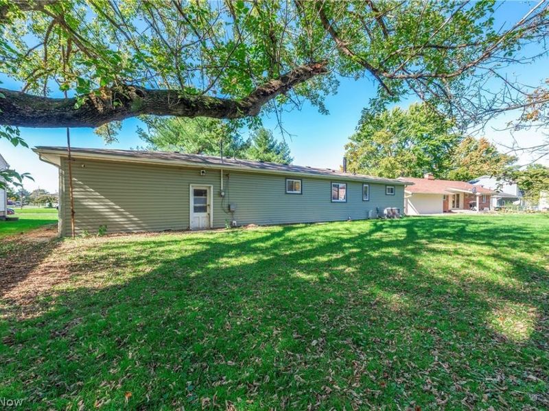 201 N Woodhill Drive, Amherst, OH 44001 Photo 40
