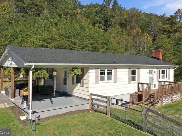1648 STAR TANNERY ROAD, STAR TANNERY, VA 22654