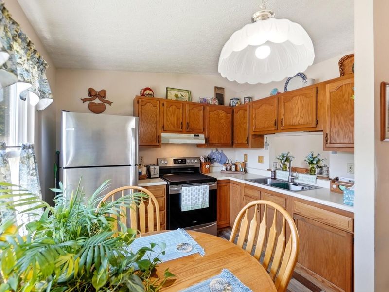 6916 Finchley Drive , Reynoldsburg, OH 43068 Photo 13