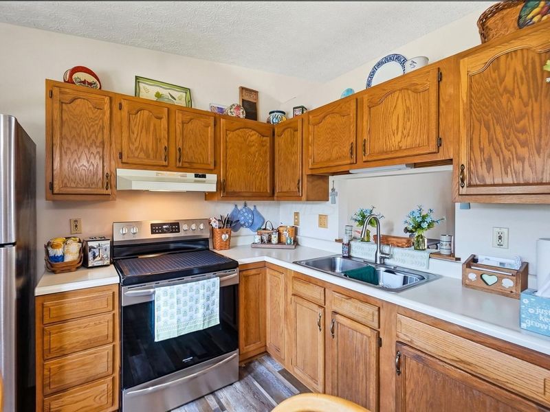 6916 Finchley Drive , Reynoldsburg, OH 43068 Photo 15