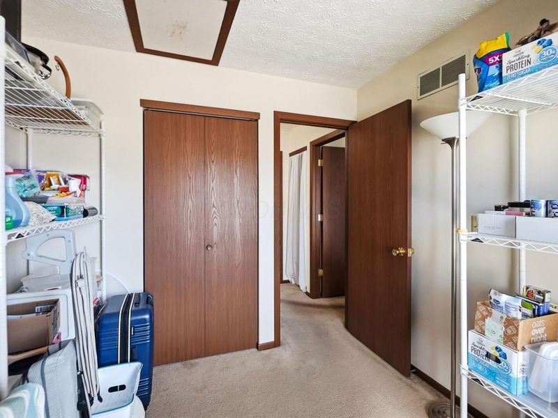6916 Finchley Drive , Reynoldsburg, OH 43068 Photo 30