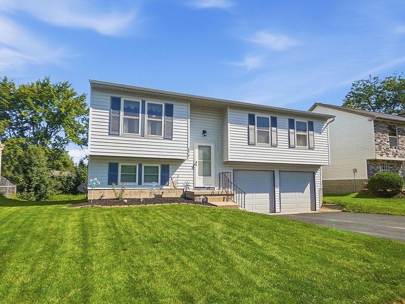 6916 Finchley Drive , Reynoldsburg, OH 43068 Photo 5