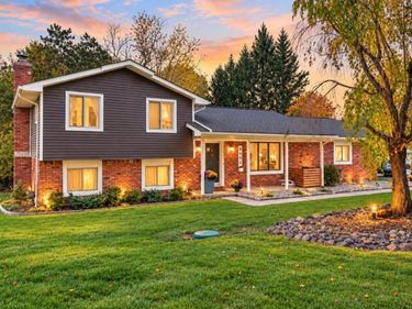 8665 Tindall Road, Springfield Township, Mi 48350