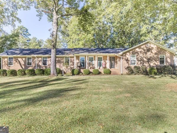 396 Luton Pl, Macon, GA 31210