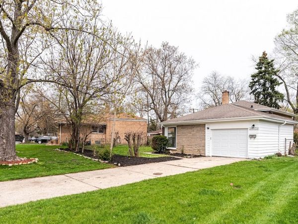 16039 Marion Drive , South Holland, IL 60473