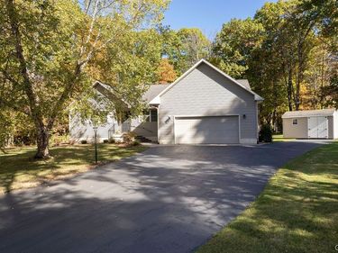 1 Debbie Lane, Oswego, NY 13126