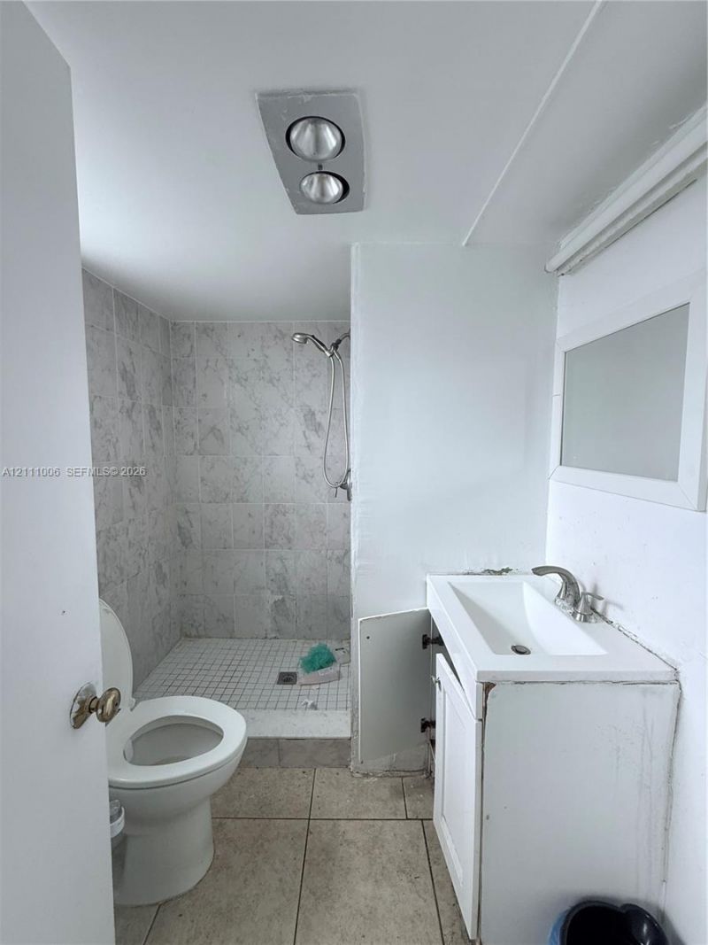 8600 Sunrise Lakes Blvd, Unit 312, Sunrise, FL 33322 Photo