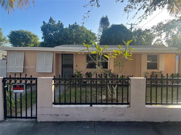 12675 NW 2nd Ave , North Miami, FL 33168