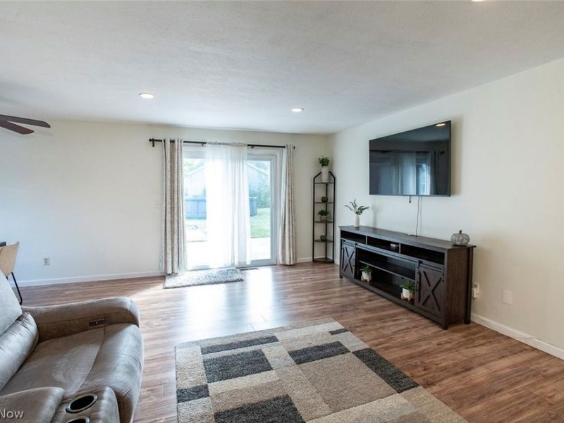 6073 Denise Drive , North Ridgeville, OH 44039 Photo 5