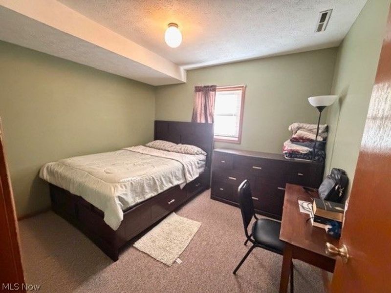 641 Dunbar Road, Tallmadge, OH 44278 Photo 24