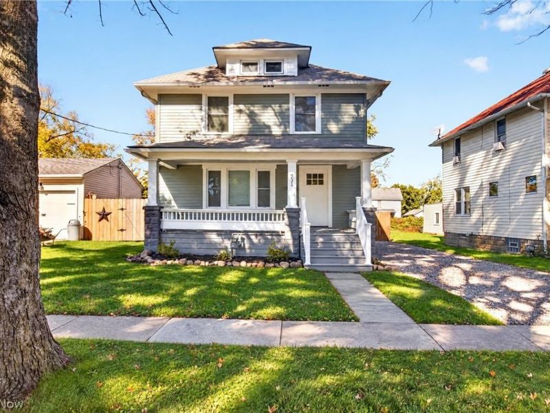 231 Erie Street, Elyria, OH 44035 Photo 2