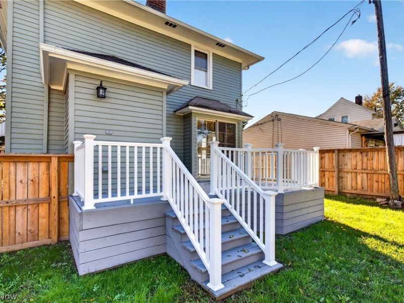 231 Erie Street, Elyria, OH 44035 Photo 8
