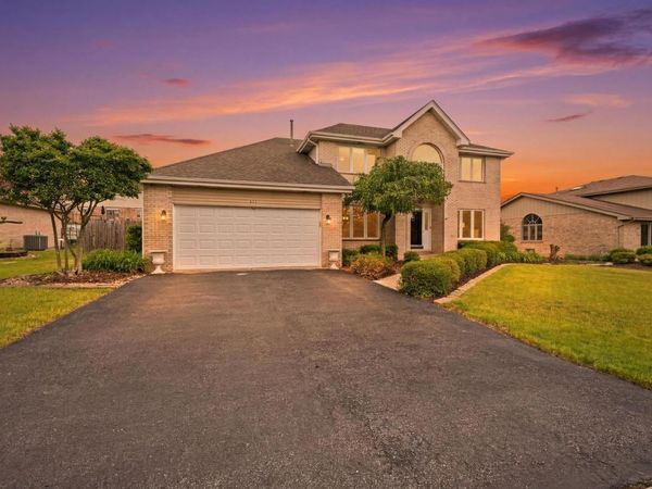 631 Vanderbilt Drive , New Lenox, IL 60451