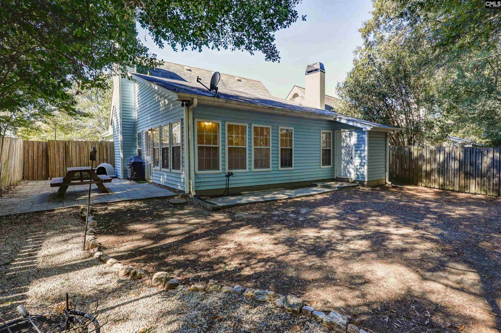 122 Fredricksburg Way  Photo 29