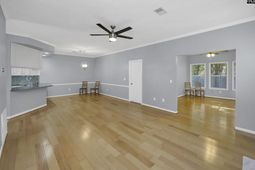 122 Fredricksburg Way  photo 4