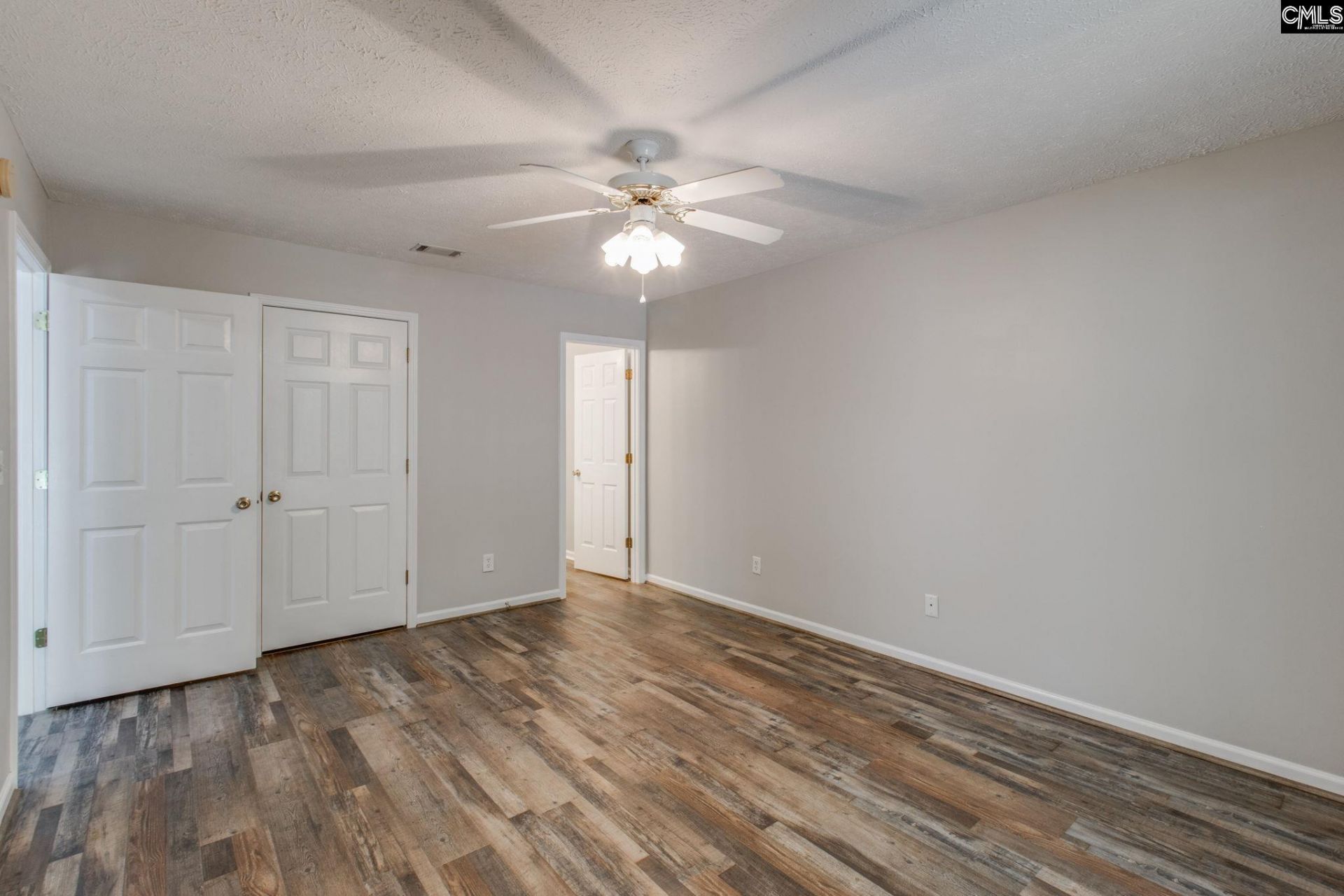 132 Waverly Point Drive  Photo 15