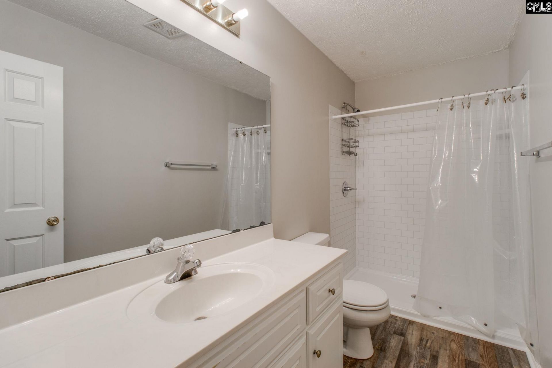 132 Waverly Point Drive  Photo 17