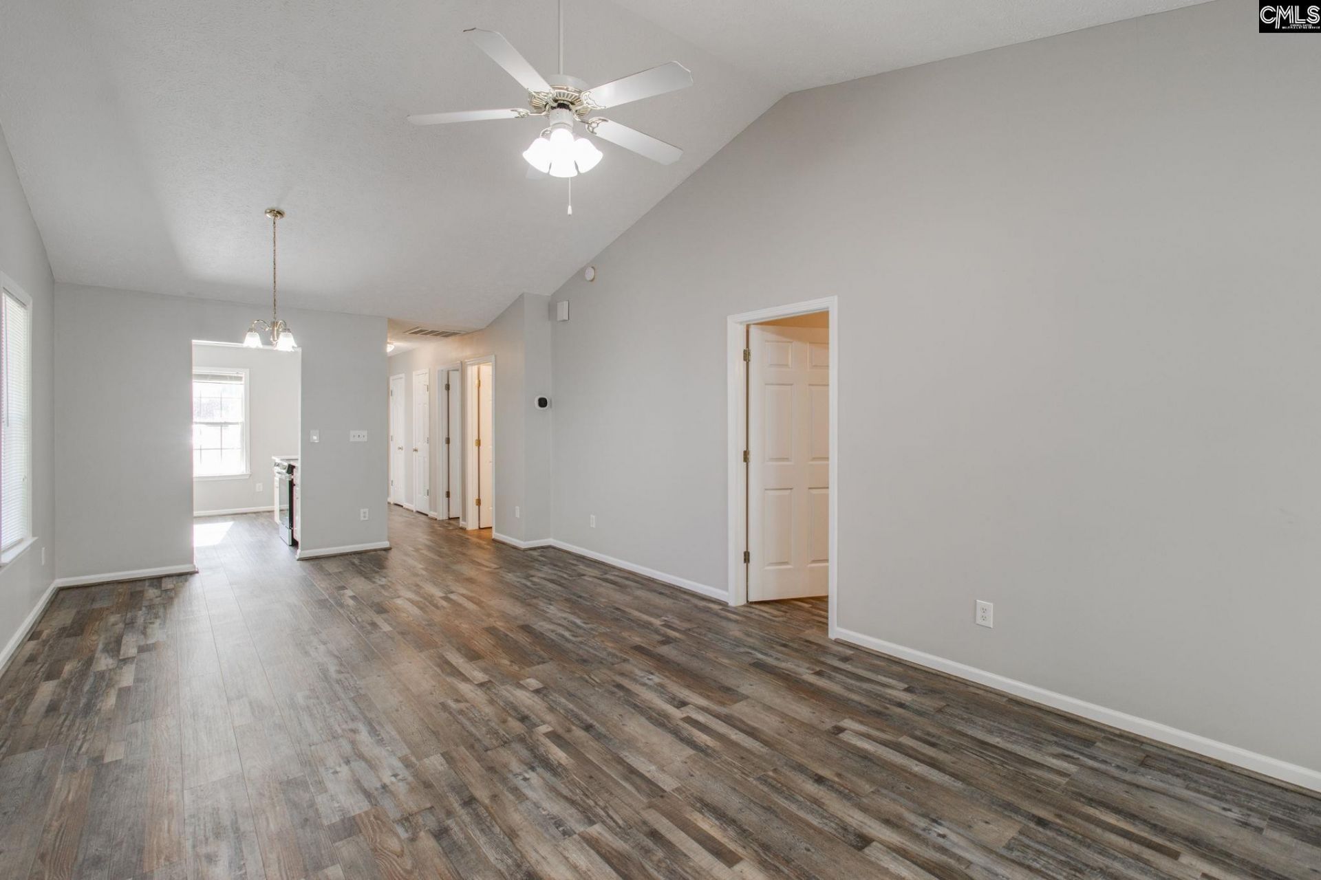 132 Waverly Point Drive  Photo 6