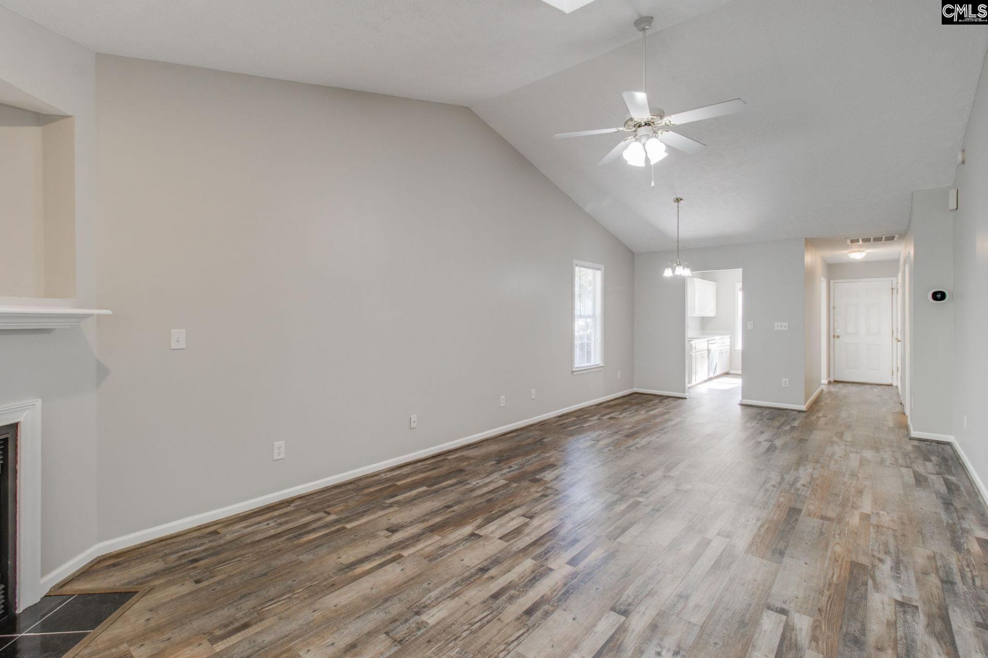 132 Waverly Point Drive  Photo 7