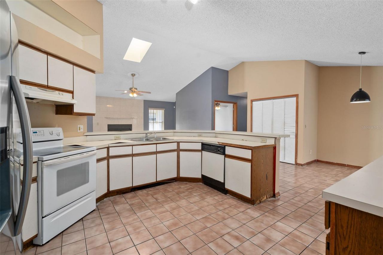 3424 Alissa Court , Orlando, FL 32808 Photo