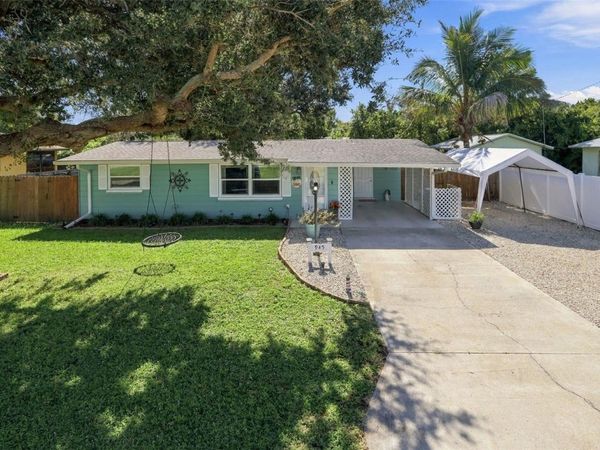 945 HORIZON ROAD , VENICE, FL 34293