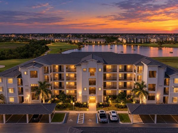 12140 WELLEN GOLF STREET , Unit 102, VENICE, FL 34293