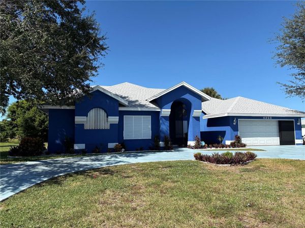 4328 COUNTRY CLUB BOULEVARD , CAPE CORAL, FL 33904