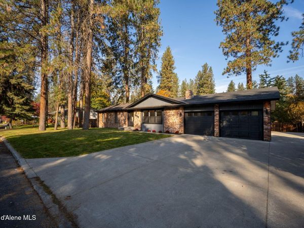 4733 E Alpine DR , Post Falls, ID 83854